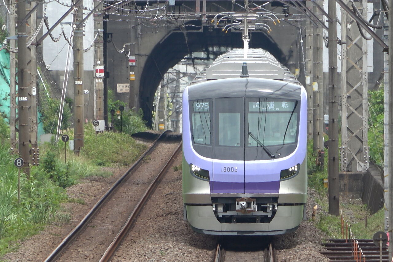 東京メトロ半蔵門線用18000系試運転 : レール＆KQ倶楽部