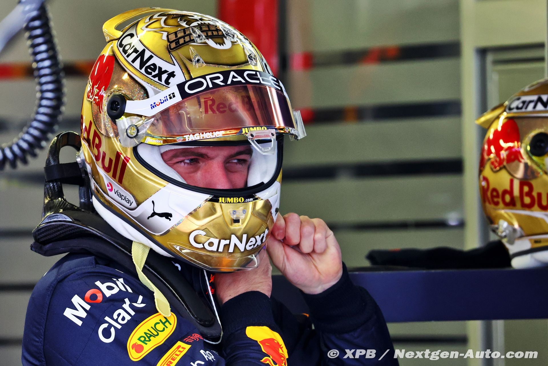 マックス・フェルスタッペン、ゴールドなメキシコ仕様のヘルメット