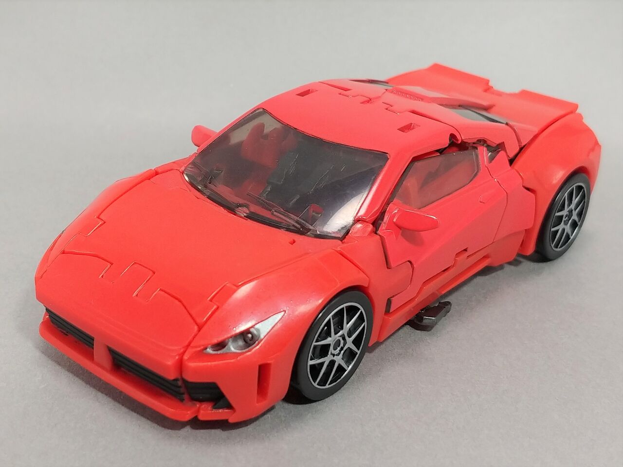 レビュー TF スタジオシリーズ オートボット ディーノ : ふじの生態