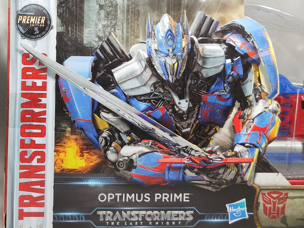 レビュー TF THE LAST KNIGHT SDCC2017限定 オプティマスプライム