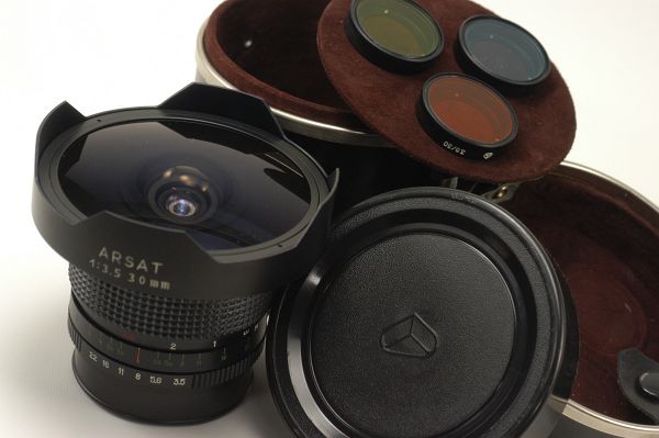 ロシア製中版魚眼レンズ ARSAT 30mm F3.5 PENTACON SIXマウント : muk