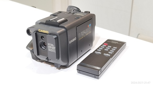 1987/昭和62/CASIO/VS-101/電子スチルビデオカメラ/28万画素/2インチ
