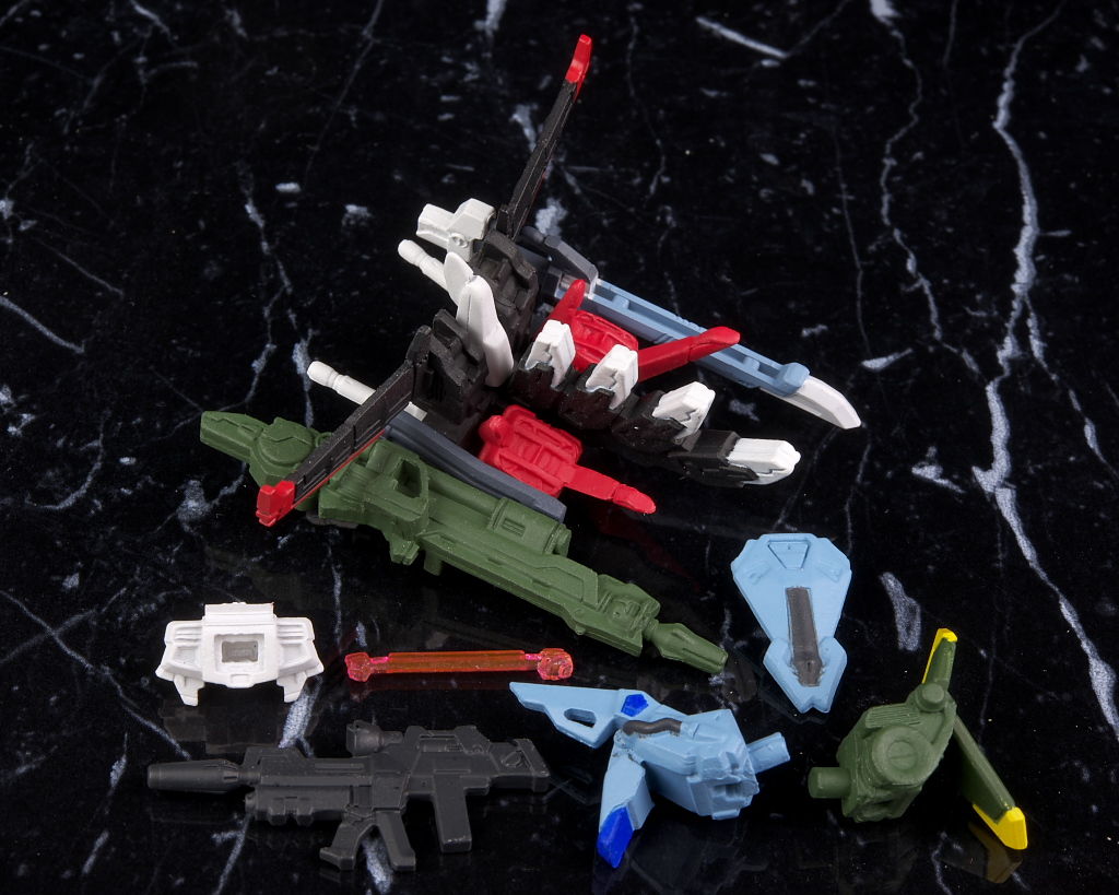 FW GUNDAM CONVERGE：CORE パーフェクトストライクガンダム