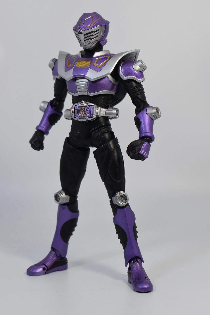 S.H.Figuarts 仮面ライダー王蛇 レビュー : ハニワの玩具部屋