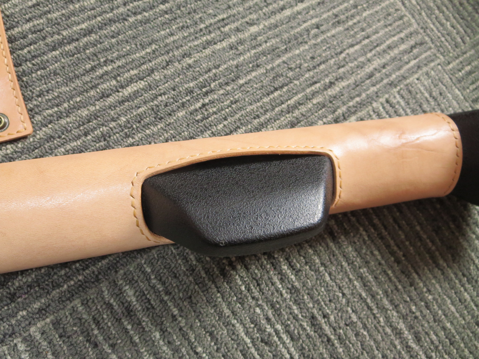 ジムニー JB64・JB74 サドルレザー仕様内装グリップカバー : Jem