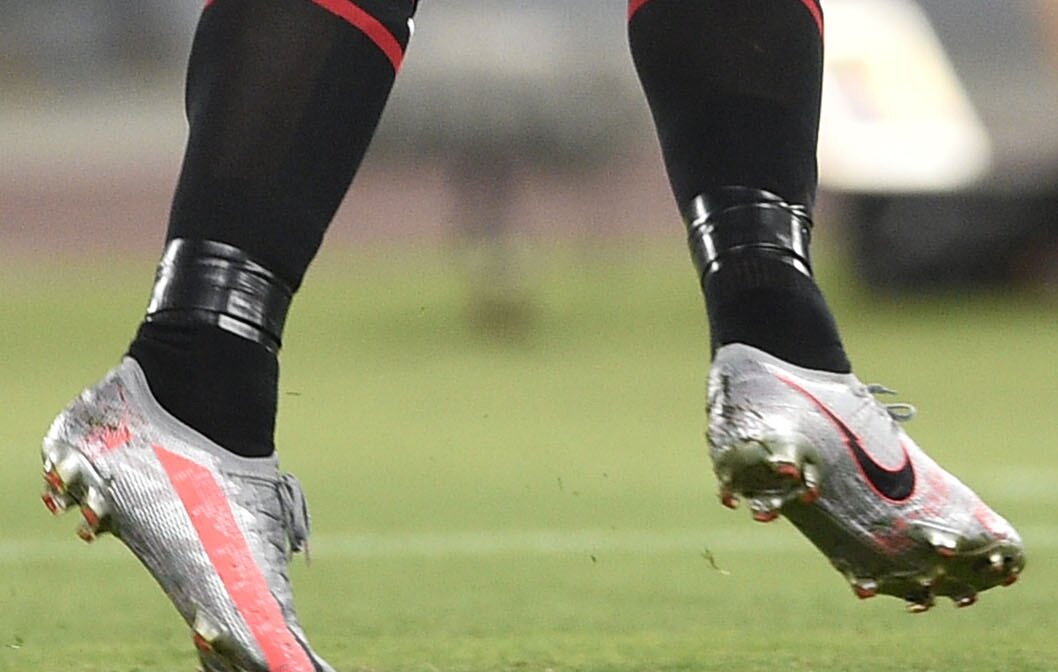 イブラヒモビッチが再びマーキュリアルを着用！着用スパイクが混沌に