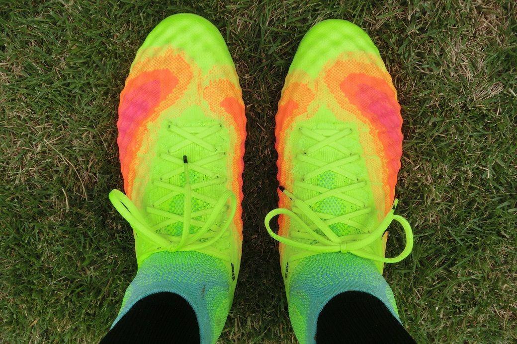 レビュー】 ナイキ マジスタオブラ2 FG 評価 : Kohei's BLOG サッカー