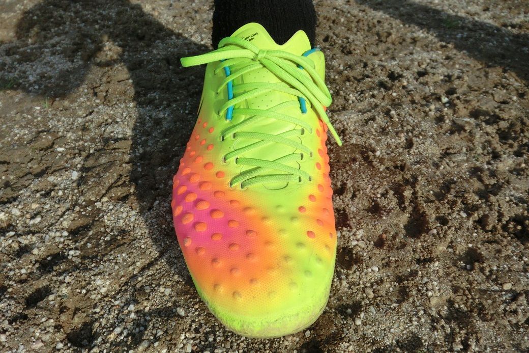 レビュー】 ナイキ マジスタオーパス2 HG-E : Kohei's BLOG サッカー