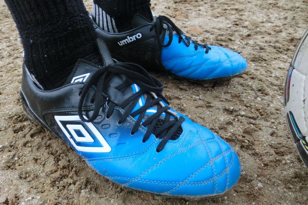 アンブロ アクセレイターKL レビュー : Kohei's BLOG サッカースパイク