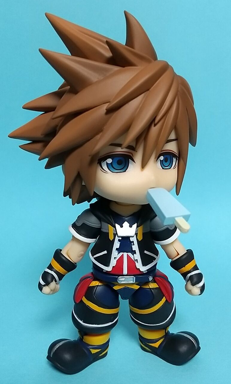 オンラインショップ限定！アイスをくわえた顔も付属】ねんどろいど