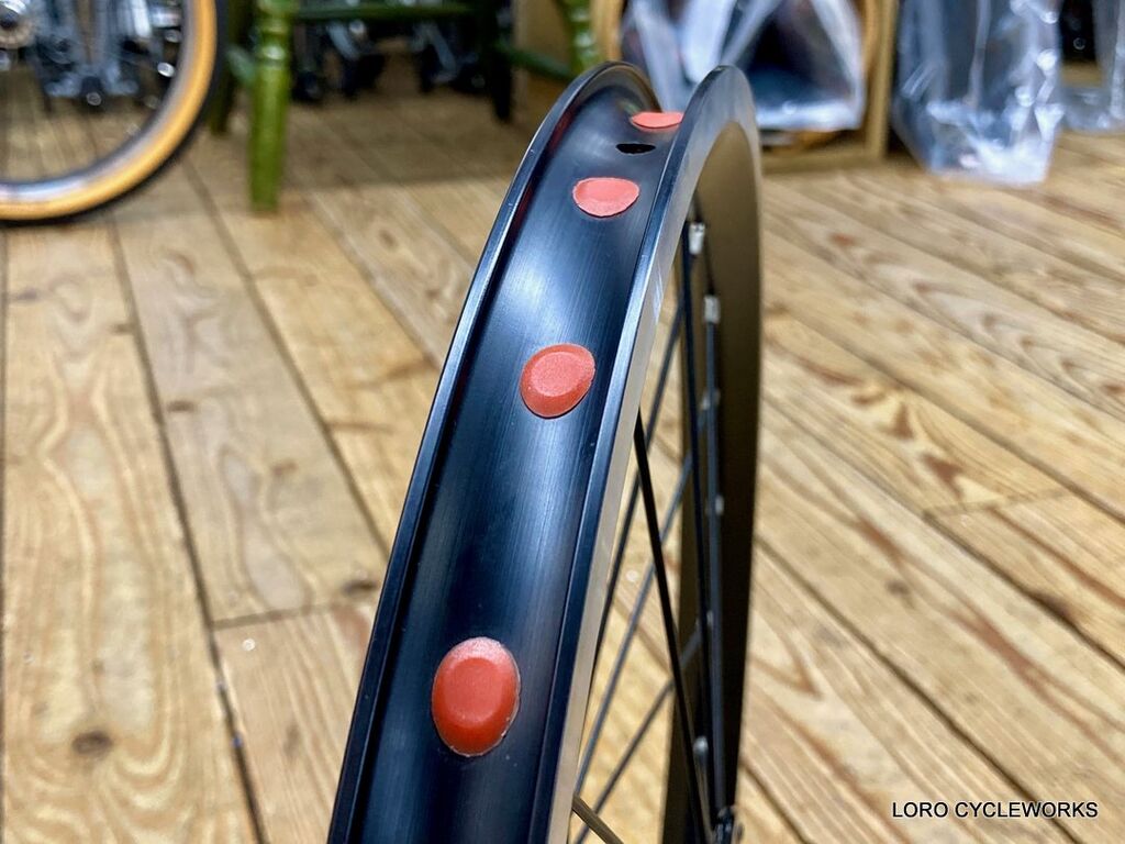 定番のブロンプトン用カスタムホイールご用意しました！ : LORO CYCLE