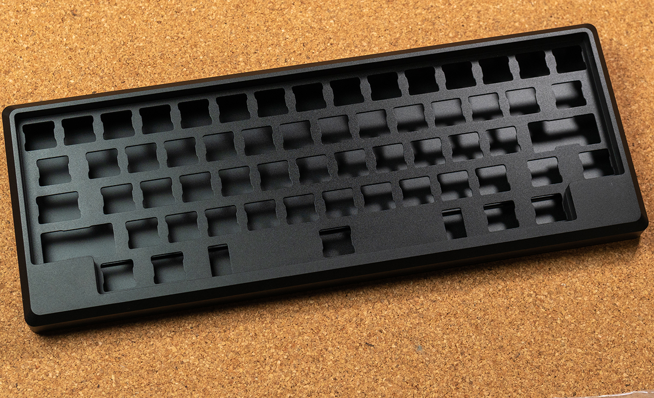 テレワーク環境改善計画 ― キーボード編 その4： 60％キーボードキット