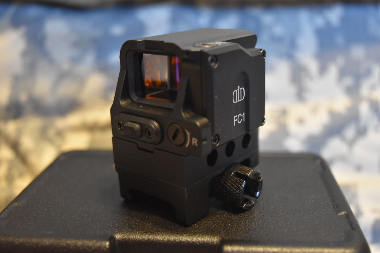 アイテムレビュー】AERITH BLACK DI Optical FC1 タイプ コンパクト