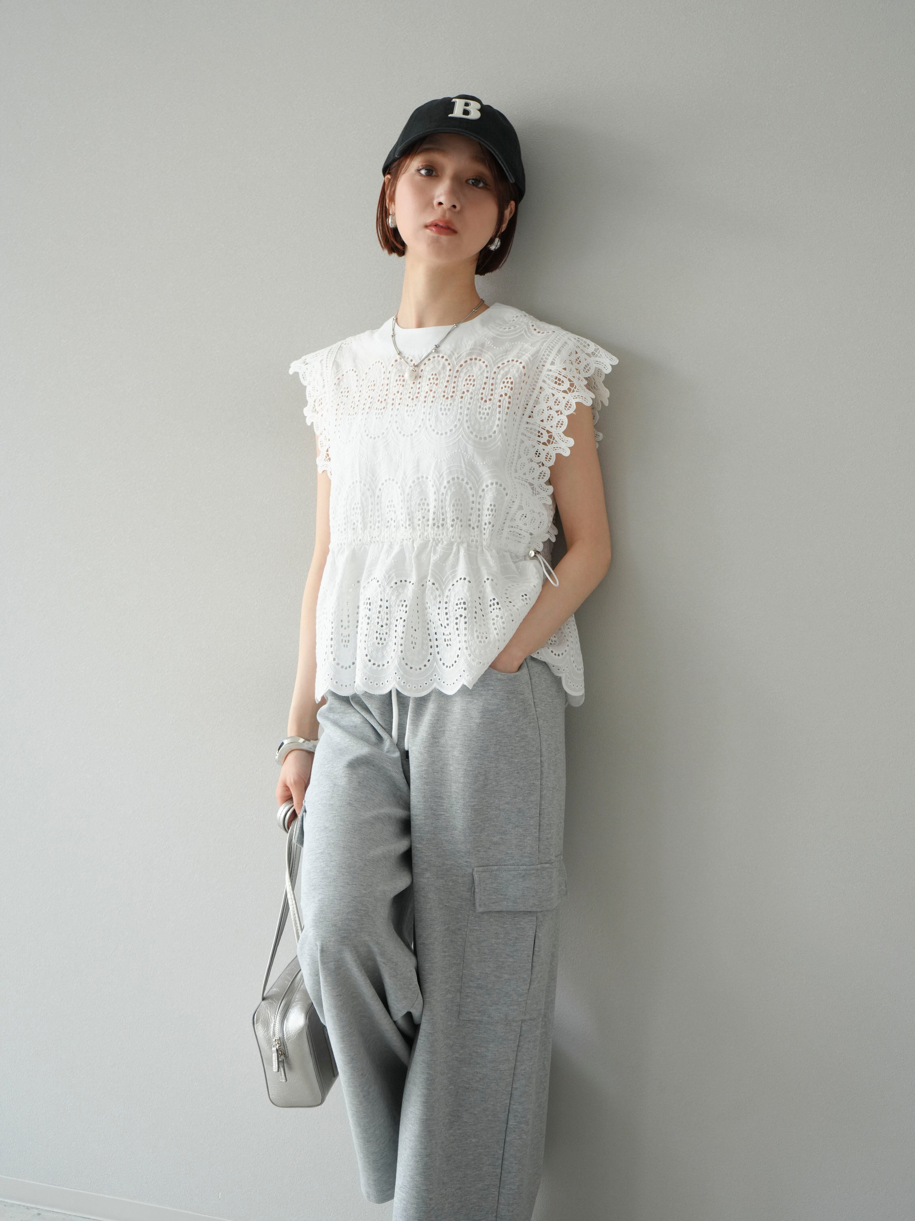 予約]スカラップ刺繍レースブラウス/ホワイト – Lumier