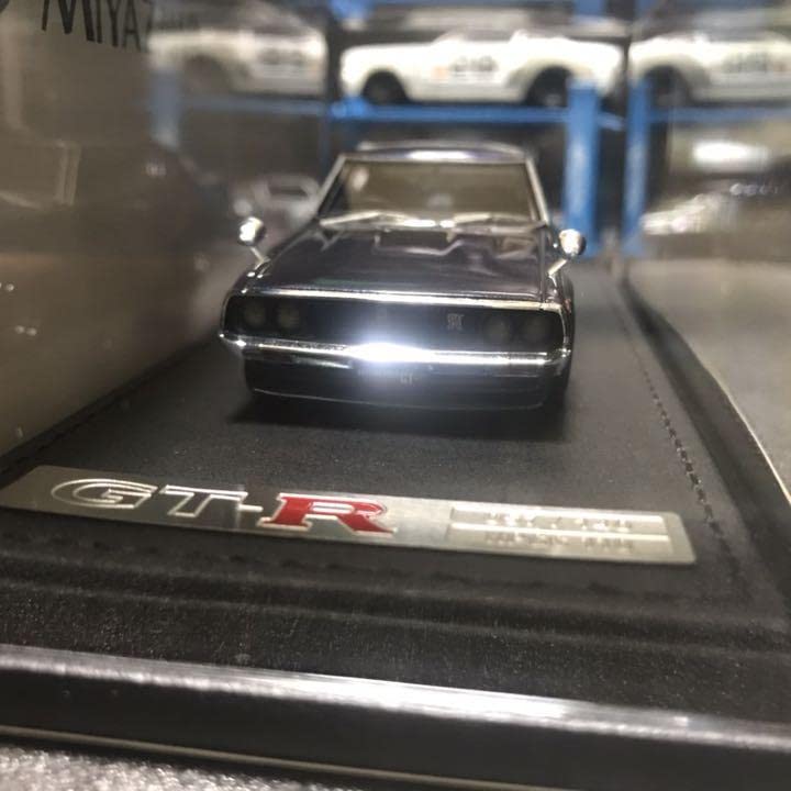 Amazon.co.jp: イグニッションモデル 1／43 宮沢模型 KPGC110 ケンメリ