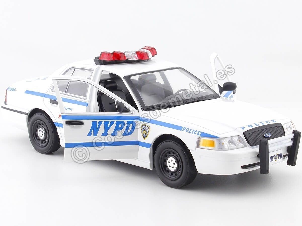 Amazon.co.jp: Greenlight 1:24 2011 FORD CROWN VICTORIA POLICE