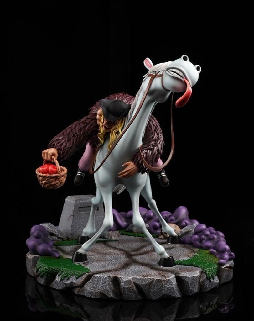 Amazon.co.jp: ワンピース 黒ひげ海賊団 ドクQ フィギュア 塗装済み