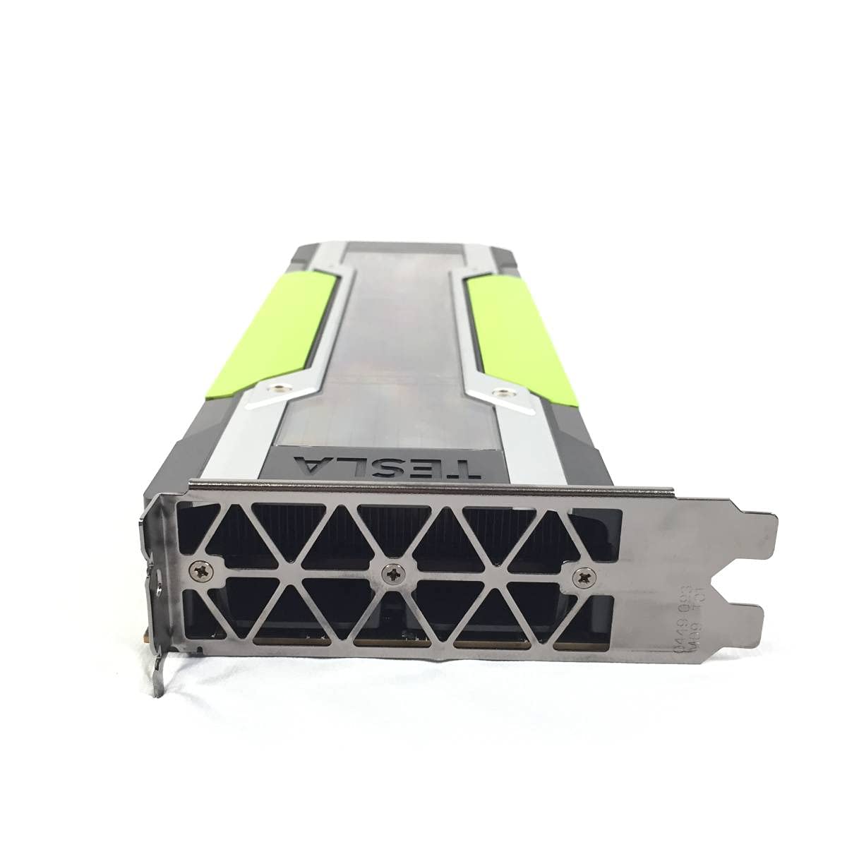 Amazon | NVIDIA Tesla P100 16GB PCIe 3.0 パッシブ GPU アクセラ