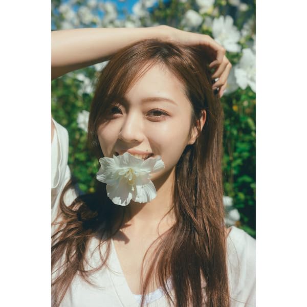 Amazon.co.jp: 【予約：限定カバーA + 限定ポスカ1枚】乃木坂46 梅澤