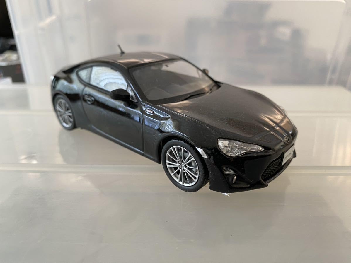 Amazon | カラーサンプル 1/30 ミニカー GR 86 D4S クリスタル