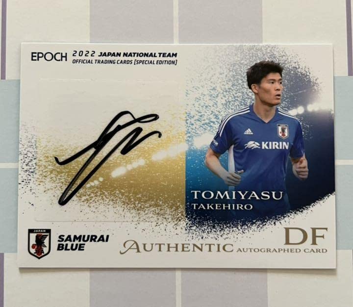 Amazon.co.jp: EPOCH 2022 サッカー日本代表 直筆サインカード 冨安健