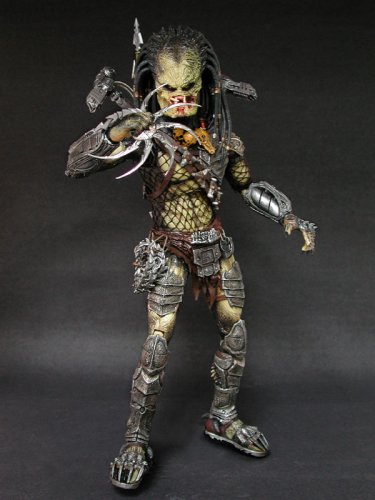 Amazon.com: Sideshow Collectibles Hot Toys Movie Masterpiece Alien