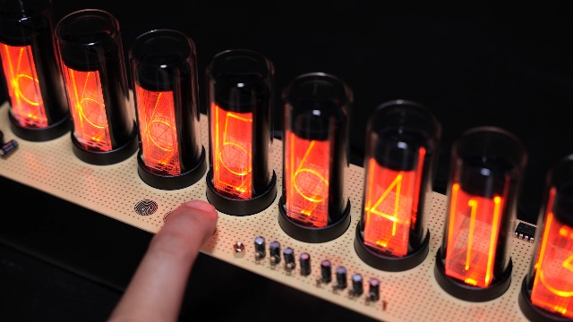 Amazon.co.jp: AZUREST Gxie Clock 8 ギクシークロック 【あの世界線