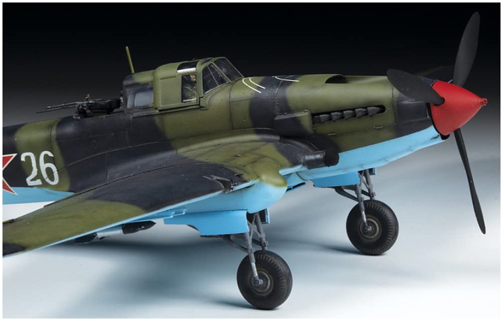 Amazon | ズベズダ 1/48 ソ連空軍 IL-2 シュトルモビク 複座型攻撃機