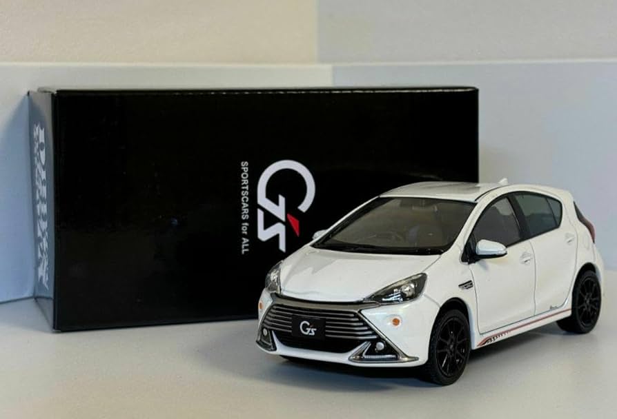 Amazon.co.jp: トヨタ アクア G's ミニカー トヨタ AQUA : 車＆バイク