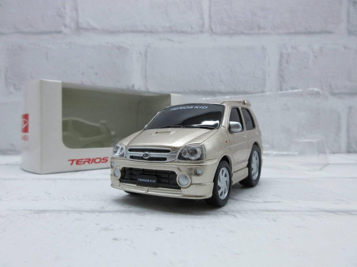 1/18 トヨタ テリオス ディーラー品 ミニカー ホワイト