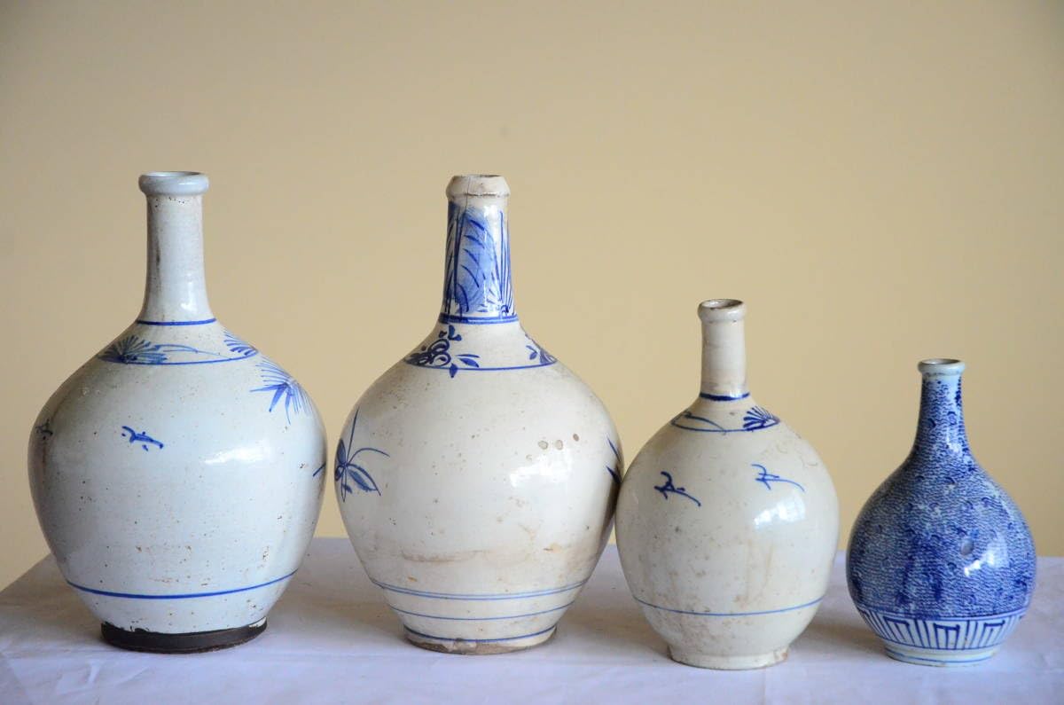 Amazon.co.jp: 染付草花文大徳利平清水焼古伊万里微塵唐草花瓶花器明治