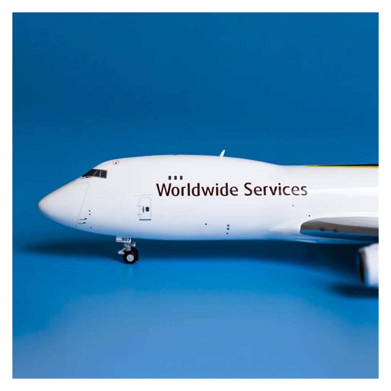 Amazon.co.jp: 航空機 UPS B747-8F 合金ダイキャスト貨物航空機モデル