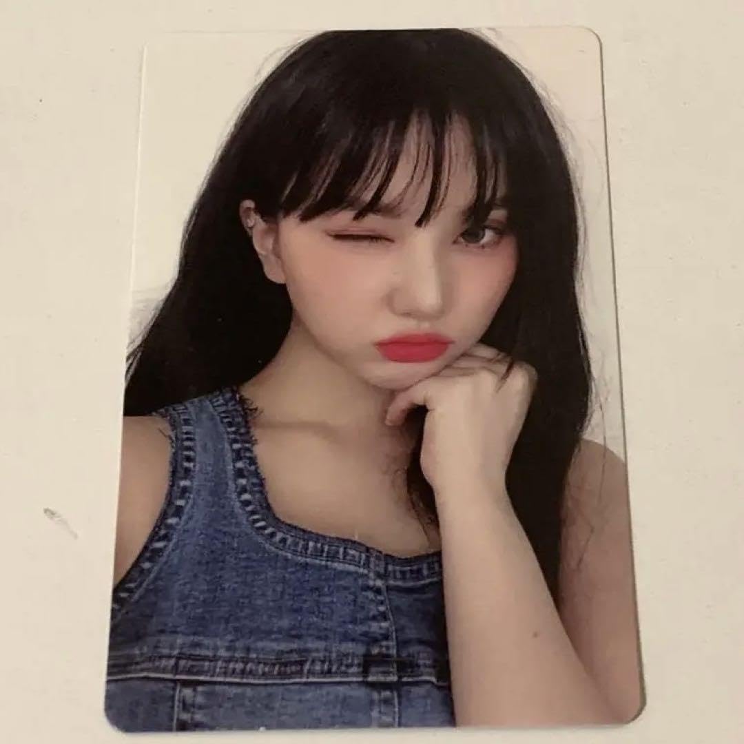 Amazon.co.jp: GFRIEND ヨチン VIVIZ ウナ トレカ fever season : おもちゃ