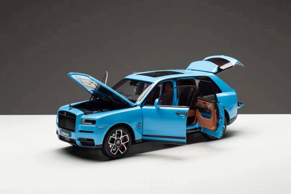Amazon | 1:18 Rolls-Royce Cullinan ロールスロイス カリナン 青い