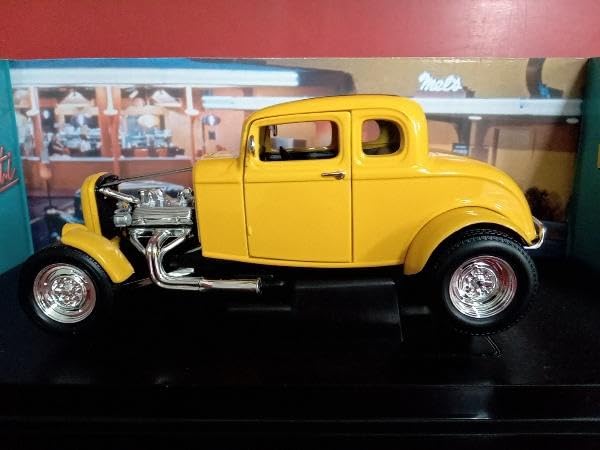 Amazon | 1/18 アメリカンマッスル アメリカン・グラフィティ '32