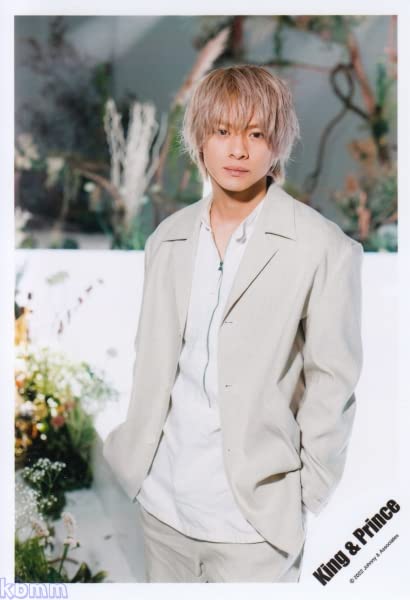 Amazon.co.jp: King & Prince 公式 生 写真 （平野紫耀）KP01671