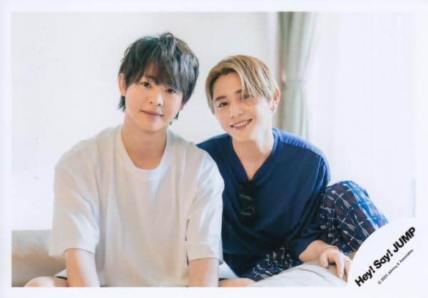 Amazon.co.jp: Hey! Say! JUMP 公式生写真（山田涼介・有岡大貴