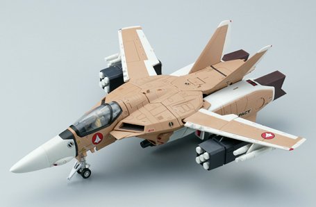 Amazon.com: Macross VF-1A Valkyrie Production Color 1/48 Scale by