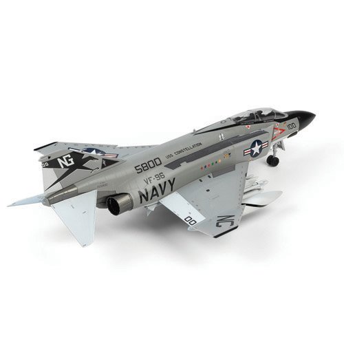 Amazon | 童友社 1/72 凄!プラモデル アメリカ海軍 F-4JファントムII