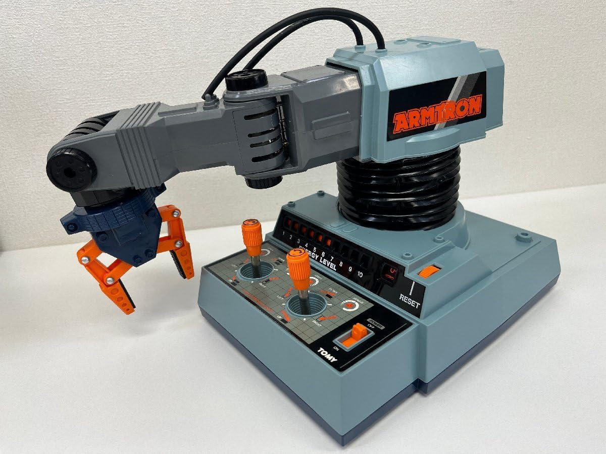 Amazon.co.jp: 当時物 トミー アームトロン ARMTRON おもちゃ 昭和