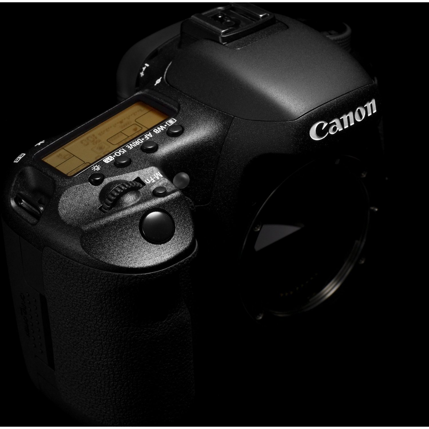 Amazon | Canon デジタル一眼レフカメラ EOS 7D レンズキット EF-S18