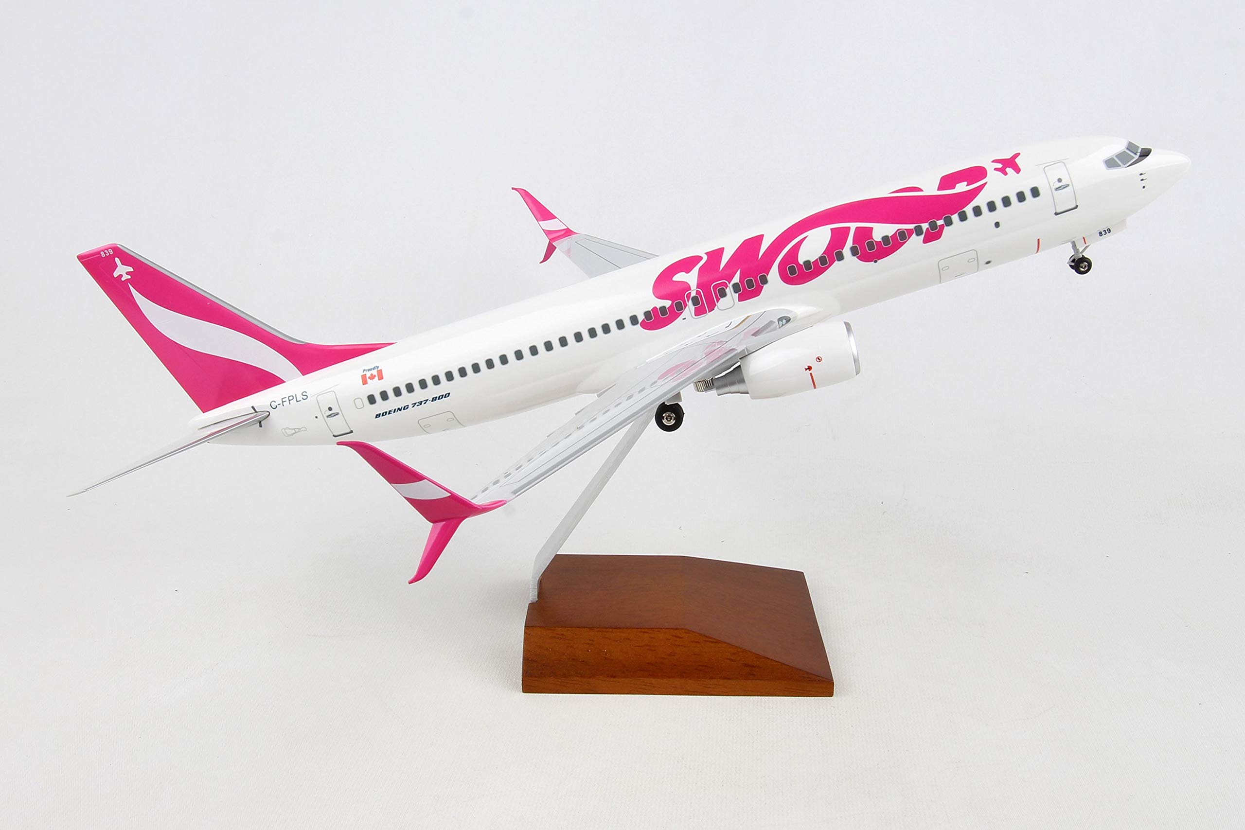 Amazon.co.jp: Daron SKYMARKS Swoop 737-800 1/100 木製スタンド&ギア