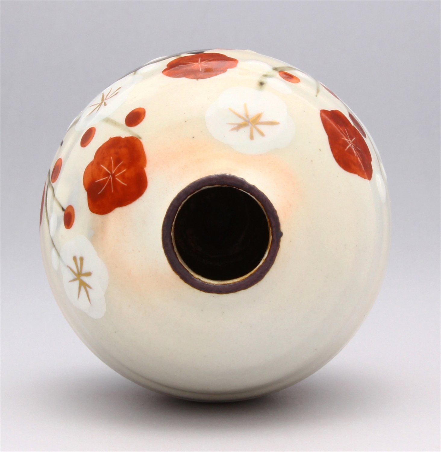 Amazon.co.jp: 京焼 清水焼 俊山窯 豆花瓶 (化粧箱入) 色絵五草花 梅