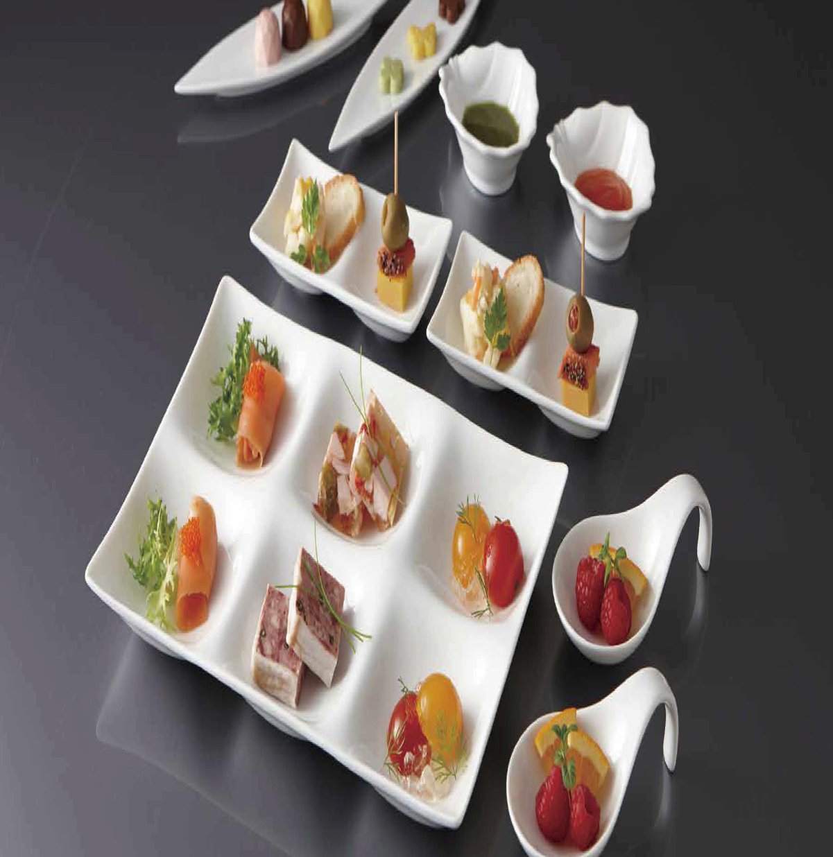 Amazon｜深山 仕切り皿 6つ仕切り皿 白磁 コワケ 日本製｜小皿