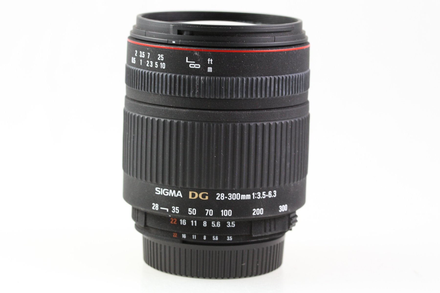 Amazon.com : Sigma 28-300mm f/3.5-6.3 DG Macro Aspherical Lens for