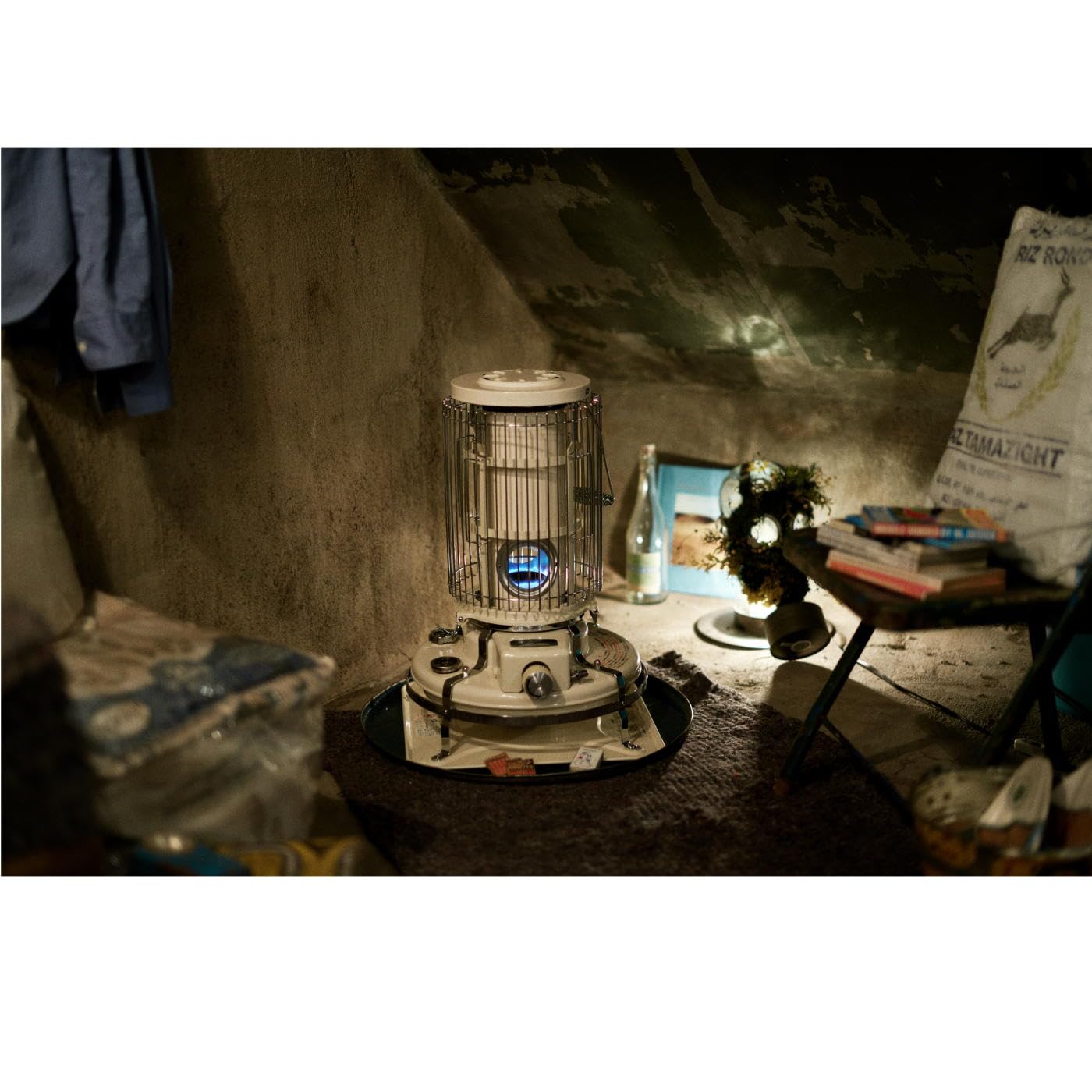 Amazon | アラジン (Aladdin) 石油ストーブ ブルーフレーム ホワイト