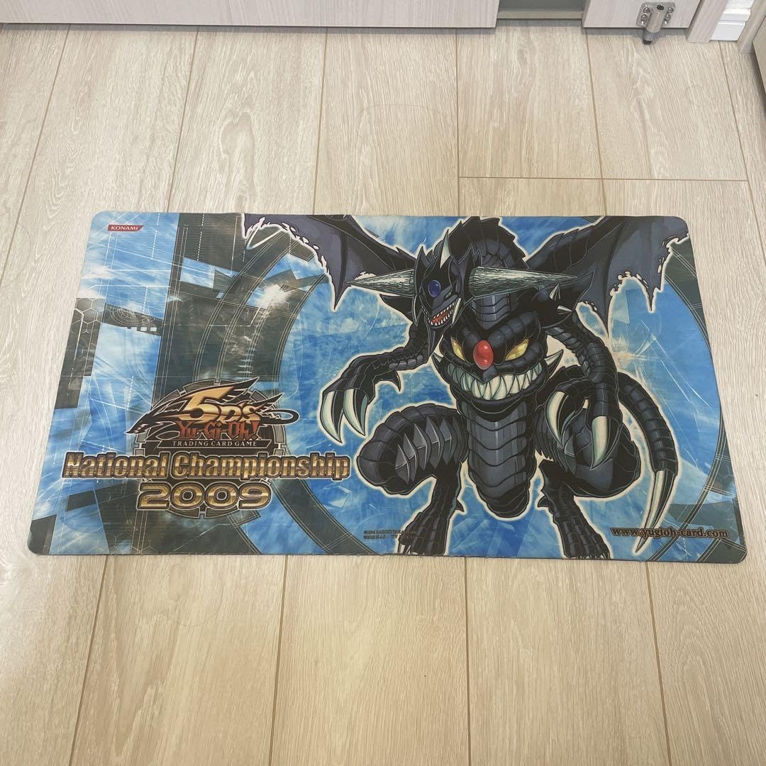 遊戯王 プレイマット ダークエンドドラゴン 黒ダエン 遊戯王 公式