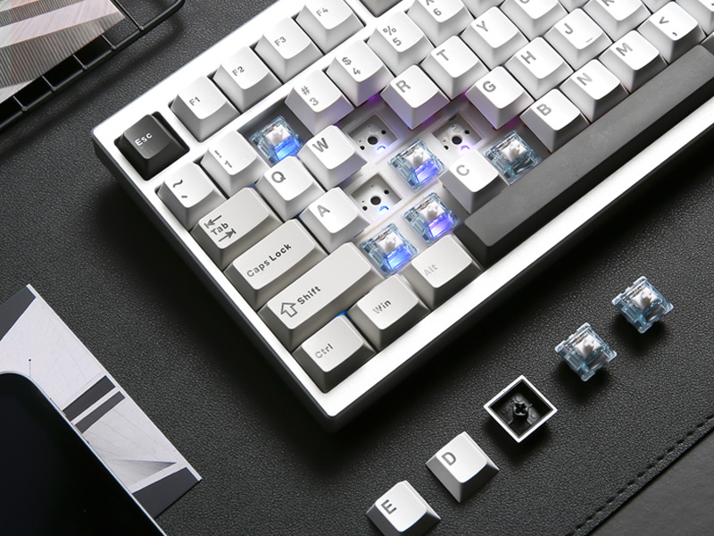 Amazon.co.jp: YUNZII AL80 Mechanical Keyboard, Wireless Gaming