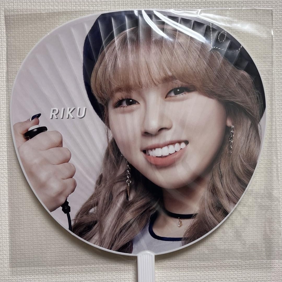 Amazon.co.jp: NiziUリクグッズまとめ売り : ホーム＆キッチン