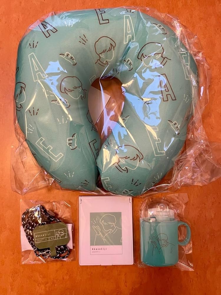 Amazon.co.jp: EAWD グッズセット マルチストラップ 歯ブラシセット